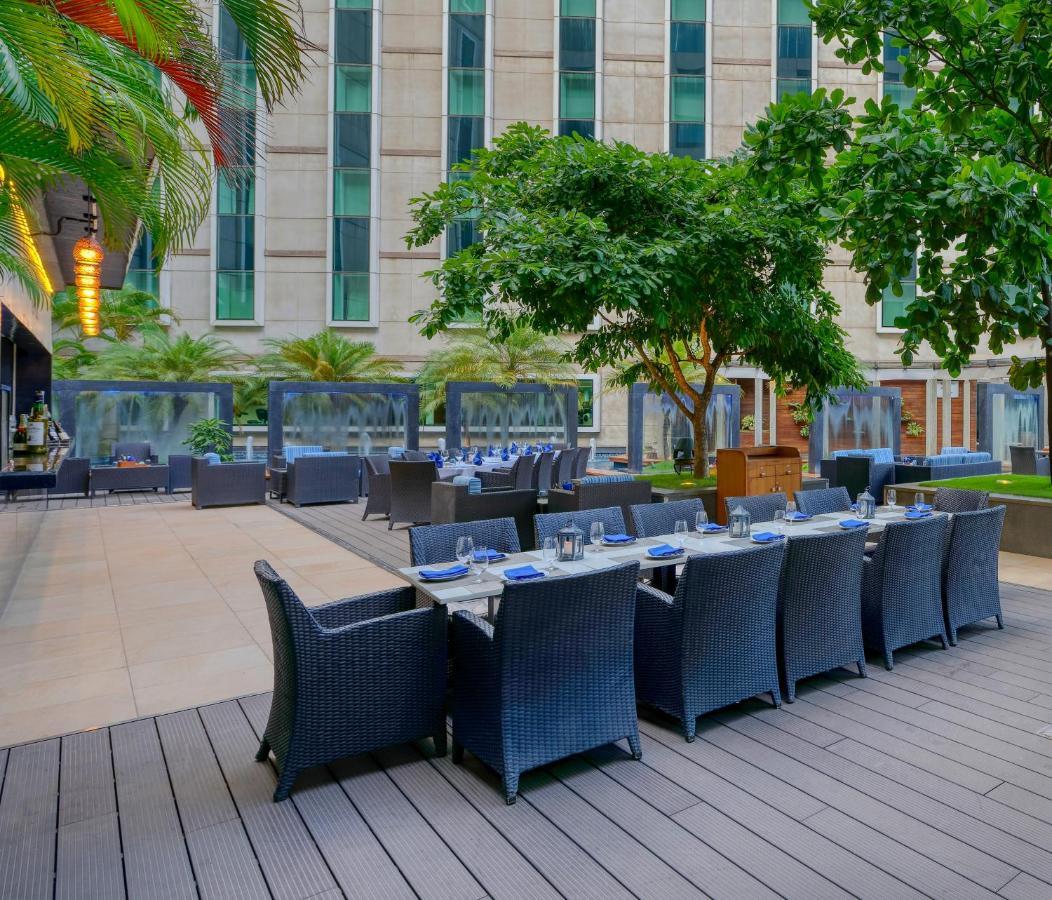 Novotel Bengaluru Outer Ring Road Exterior foto