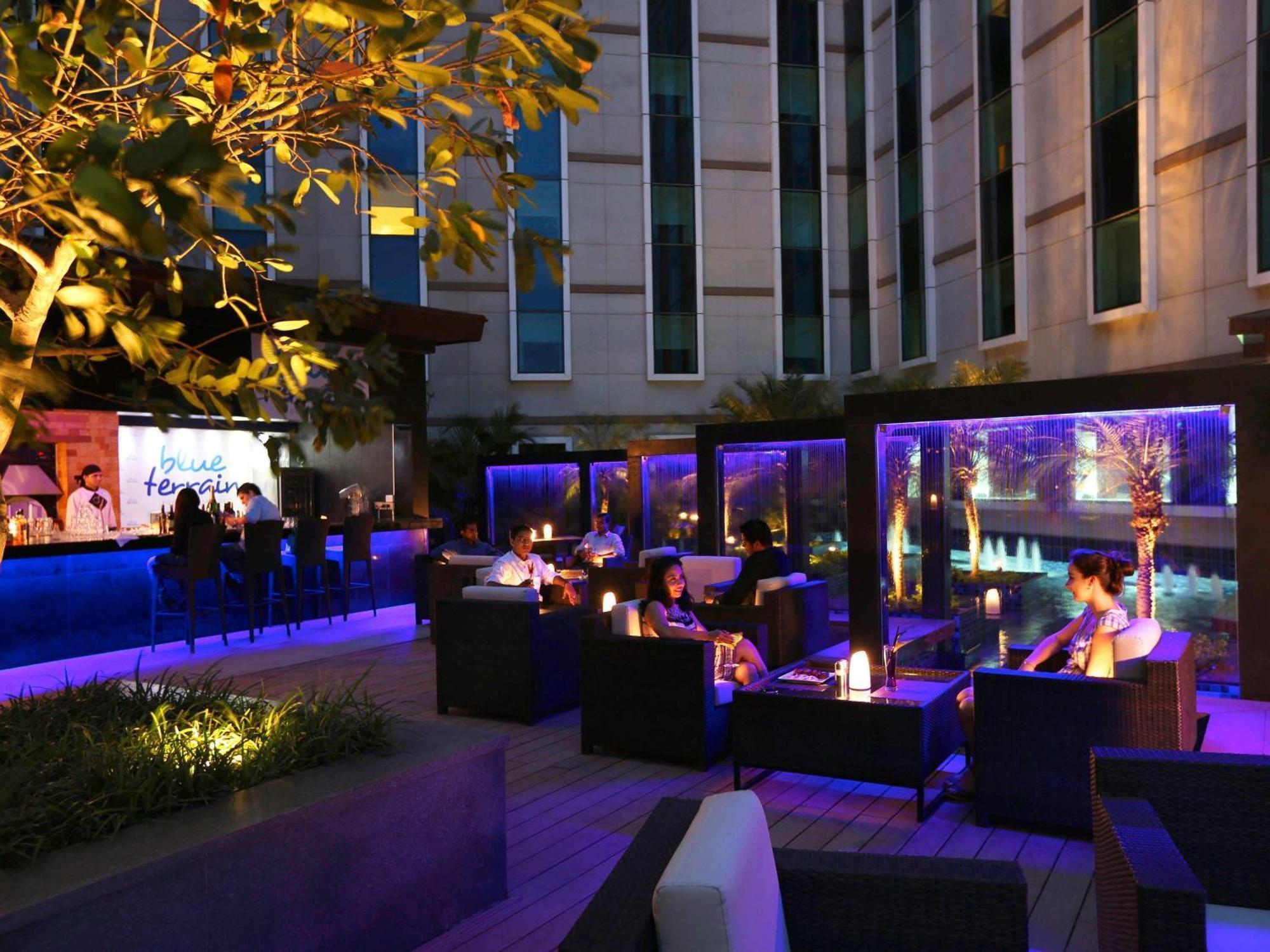 Novotel Bengaluru Outer Ring Road Exterior foto